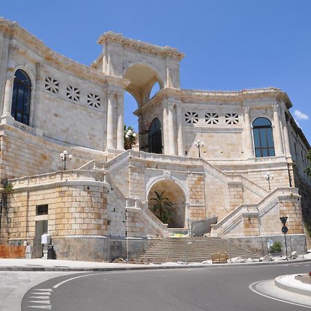 Eva Luxury Suite Cagliari Exterior photo