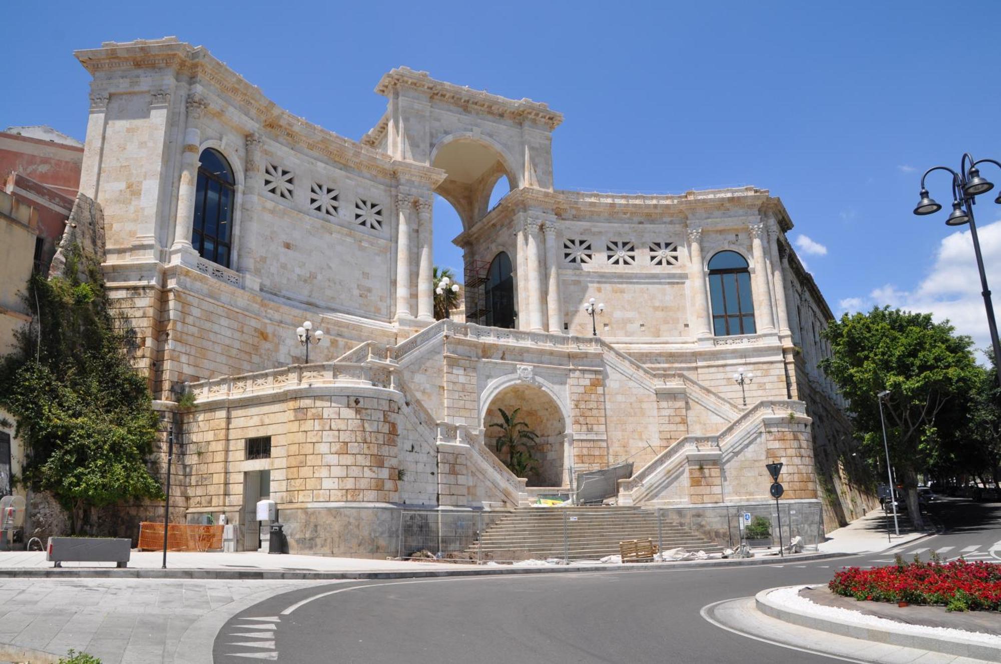Eva Luxury Suite Cagliari Exterior photo